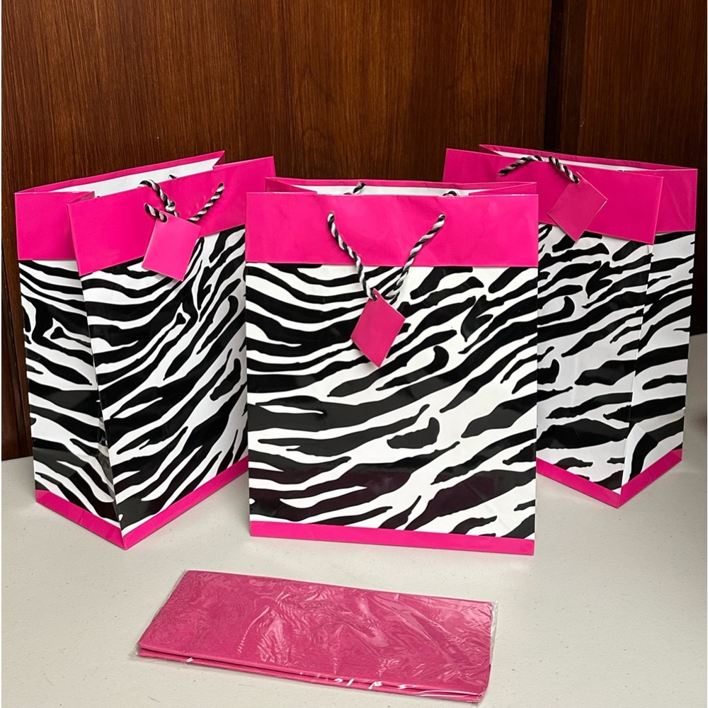 Home interiors retired Black and Pink Zebra print Large Gifts Bags